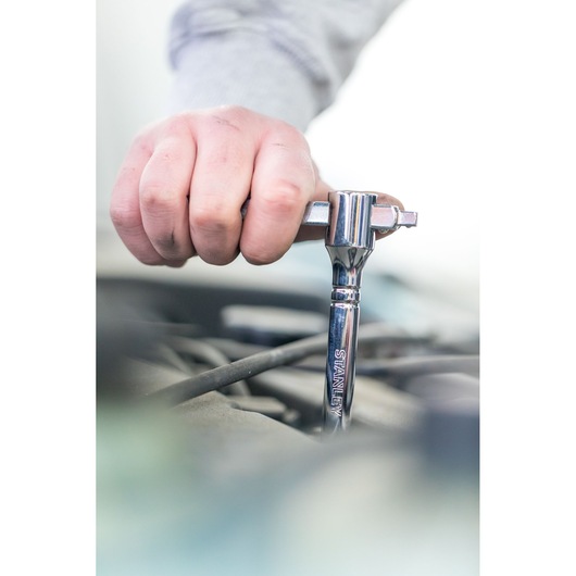STANLEY® Multifunkční nářadí pro automobily 3v1
