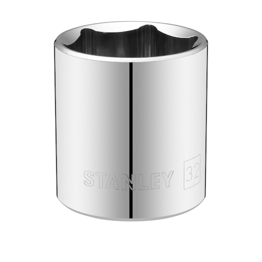 Photo of STANLEY STMT86532-0 chrome socket, 32mm, photographed from front on white background.