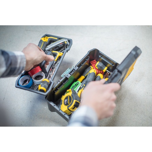 Stanley® Essential box na nářadí s kovovými přezkami - 12,5"